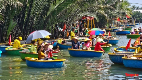 Tour Thuyền Thúng đánh cá ở Làng Chài Cửa Khe- Nam Hội An
